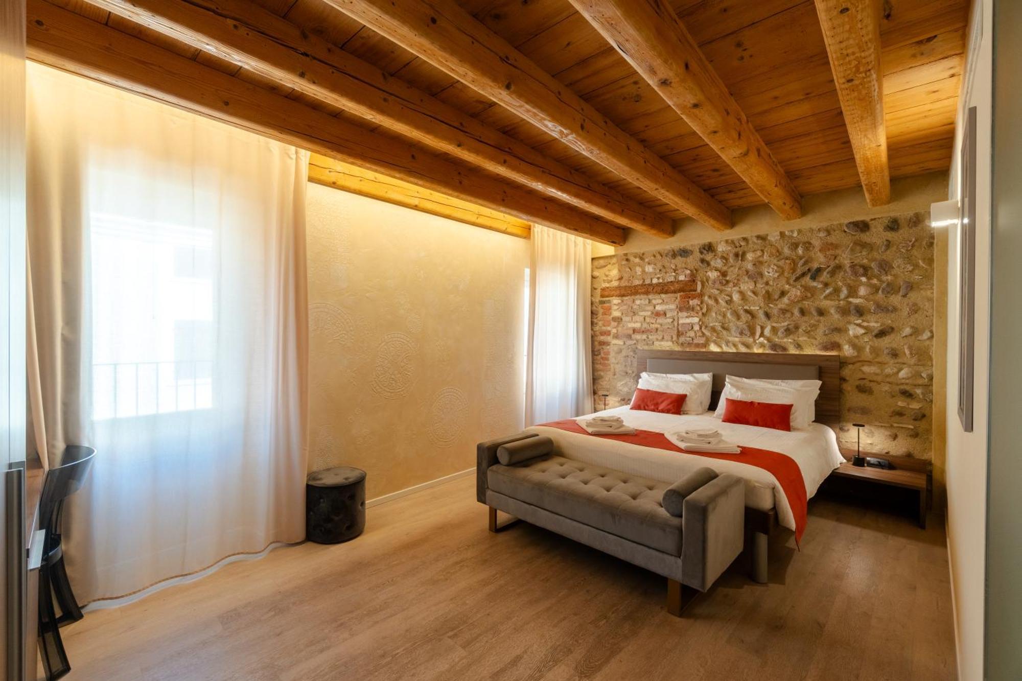 La Casa In Paese Hotel Peschiera del Garda Luaran gambar