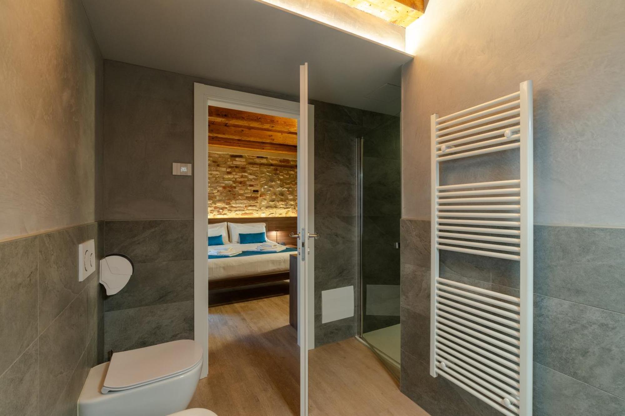 La Casa In Paese Hotel Peschiera del Garda Luaran gambar